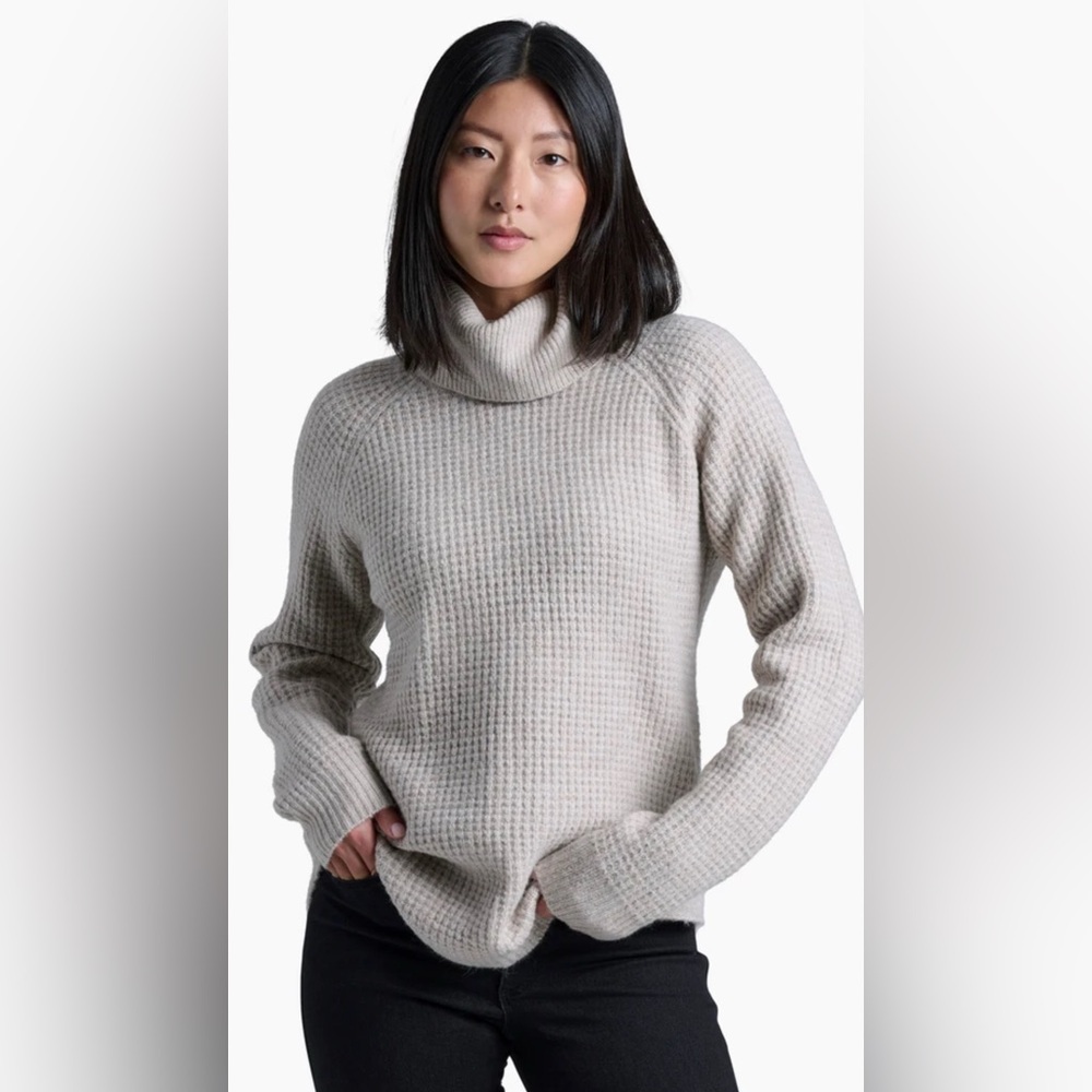 KUHL 4411 Women's Sienna Sweater Winter Sky ( Gray) Womens Size M